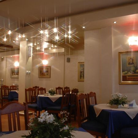 Hotel Tehnograd คราลเยโว ร้านอาหาร รูปภาพ
