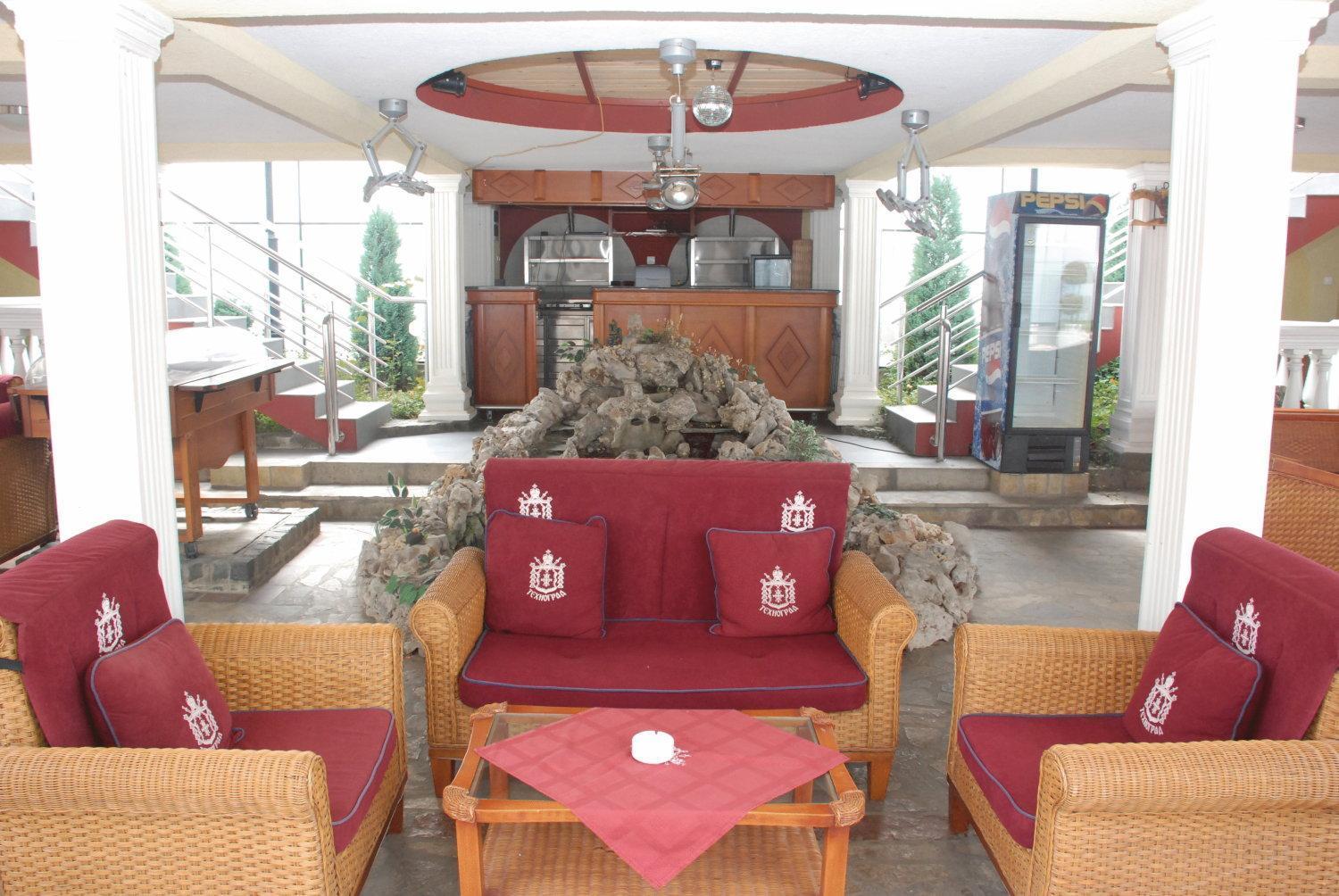 Hotel Tehnograd คราลเยโว ภายนอก รูปภาพ