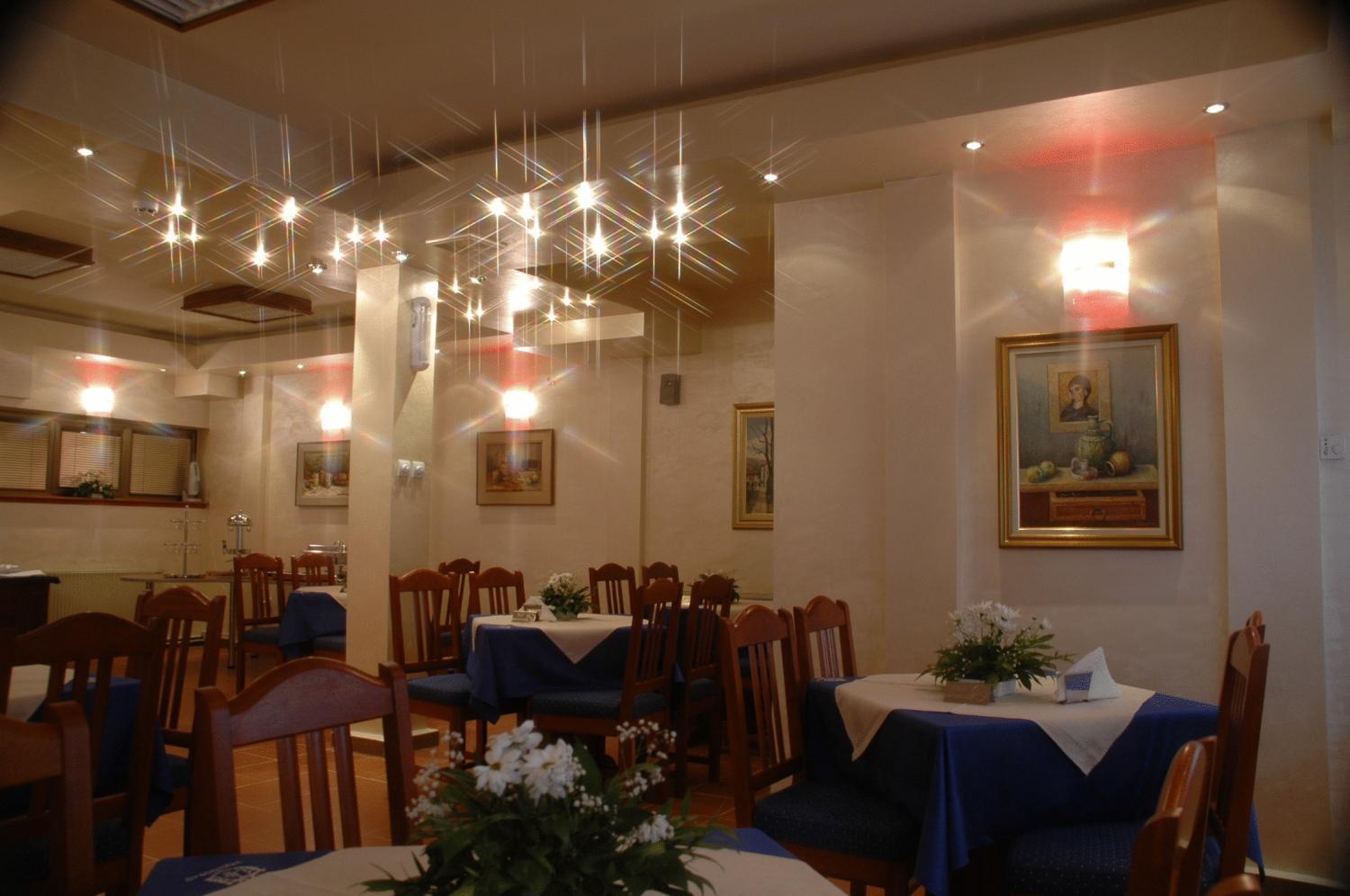 Hotel Tehnograd คราลเยโว ร้านอาหาร รูปภาพ