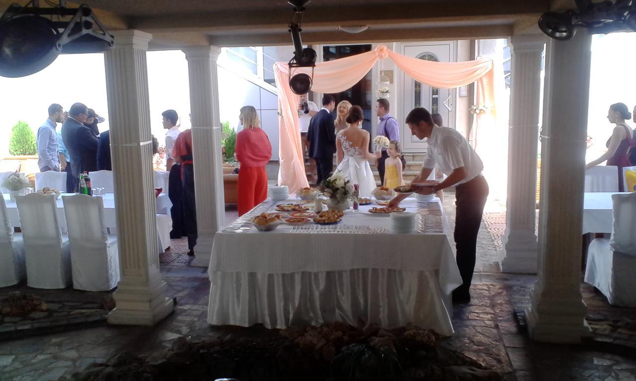 Hotel Tehnograd คราลเยโว ภายนอก รูปภาพ